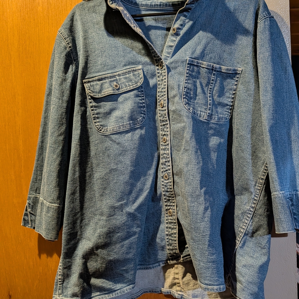 Casual Denim Button-Up Shirt